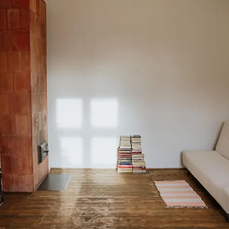 Punaneloss - Avar Korter Suedames * Viljandi (Viljandimaa)