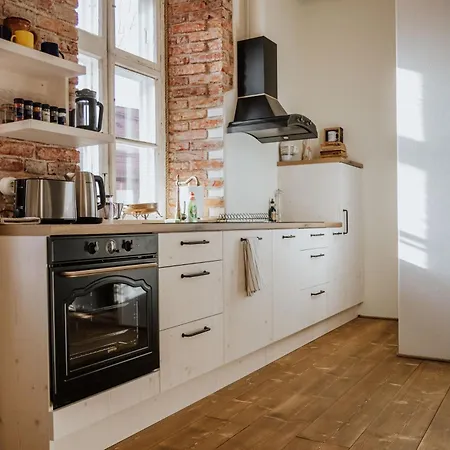 Punaneloss - Avar Korter Suedames Apartmán *