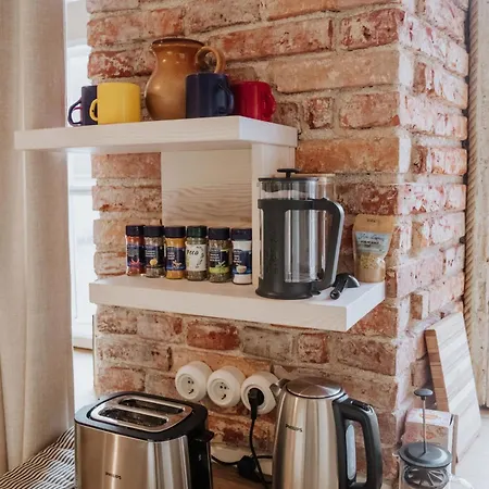 Punaneloss - Avar Korter Suedames Viljandi (Viljandimaa)