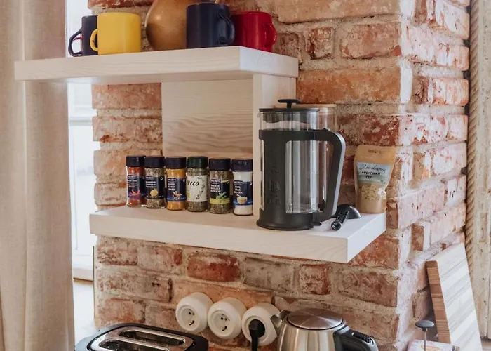 Punaneloss - Avar Korter Suedames Viljandi (Viljandimaa)