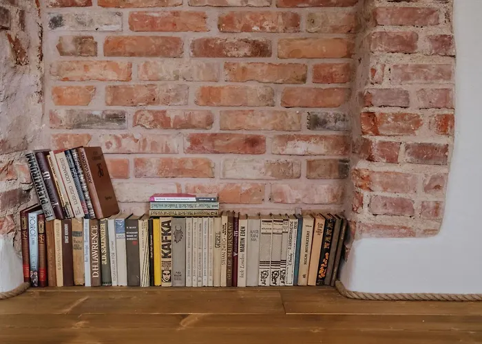 Punaneloss - Avar Korter Suedames Apartment